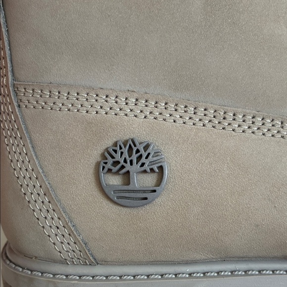 Timberland Grey Lace-Up Boots - Picture 2 of 8